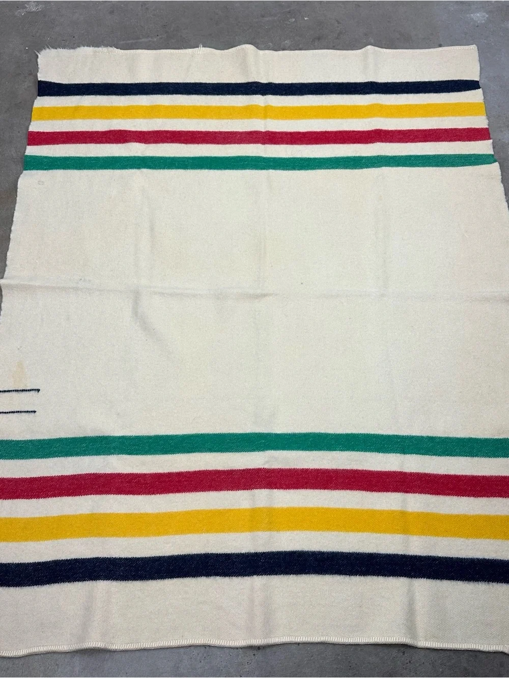 Vintage Hudson’s Bay 3.5 Point Blanket 100% Wool Made in England